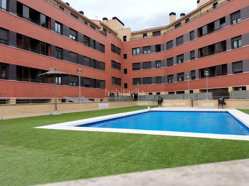 Foto 4b3e8ac9-8204-42a2-94f9-7f4f2768445f. Pis amb calefacció aparcament piscina a Aranzana Arroyo de la Encomienda