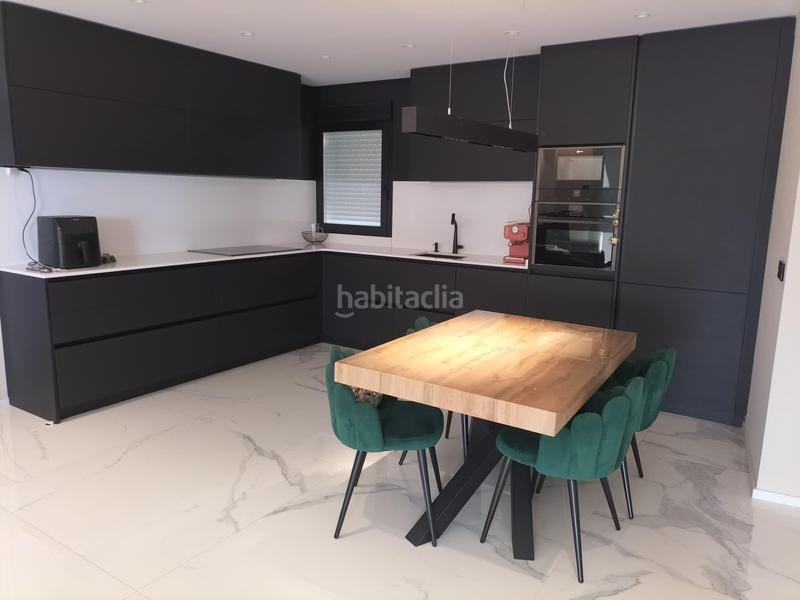 Foto 88b73bf3-3a55-4bbd-bfcc-0a6857f7bf10. Ático moncasa vende atico en calle mayor principal en Palencia