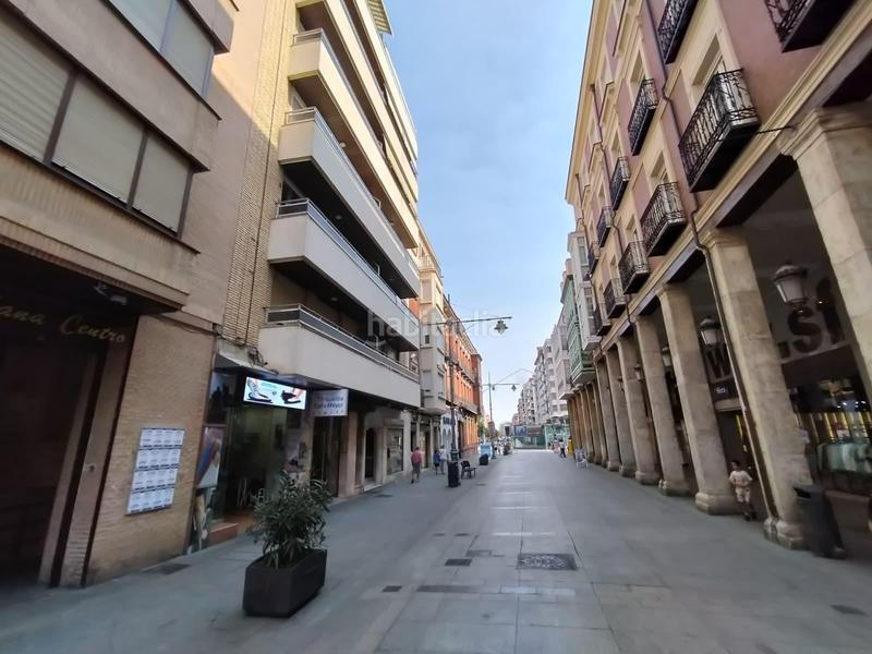 Foto d13a8649-f198-411a-8577-b290c56b3b2e. Ático moncasa vende atico en calle mayor principal en Palencia