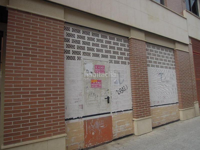 Foto 5428e100-d065-41e1-a4cf-264086c8e13d. Locale commerciale in Laguna de Duero