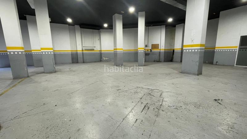 Foto 4a9acbb2-f5ce-4218-8fd4-561d98fdcadf. Location local commercial dans Campo Grande Valladolid