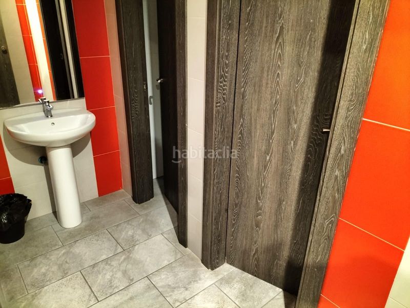 Foto 8bcb3f58-e1a6-4880-9d83-67ef789606c8. Local comercial a Venta de Baños