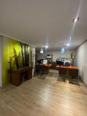 Business premise in Centro