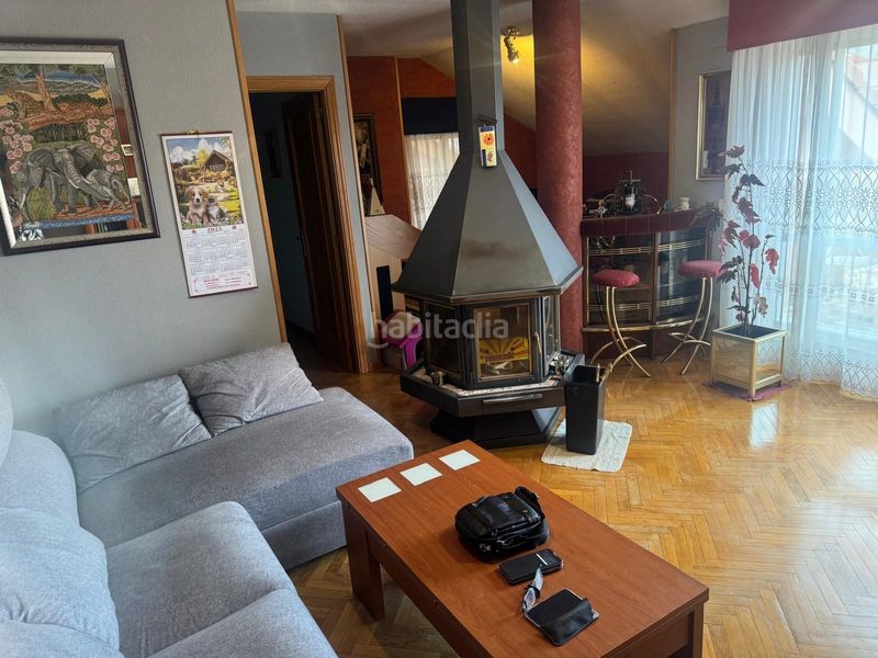 Foto b5ff855e-5bbe-4ed4-8171-739f6c1c1064. Àtic amb aparcament a San Antonio Palencia