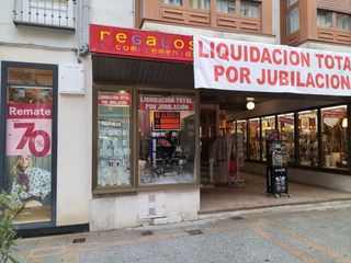Lloguer Local Comercial a Centro. Moncasa vende o alquila local en calle mayor de palencia