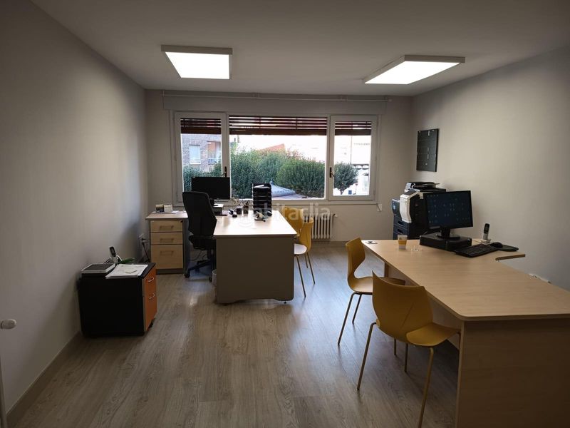 Foto 625b9300-06b0-4847-bc2b-eed954ffd167. Büro mit heizung in Centro Palencia