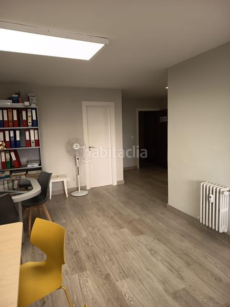 Foto be7b4c89-b9a0-46d3-852f-06651c9038ce. Büro mit heizung in Centro Palencia