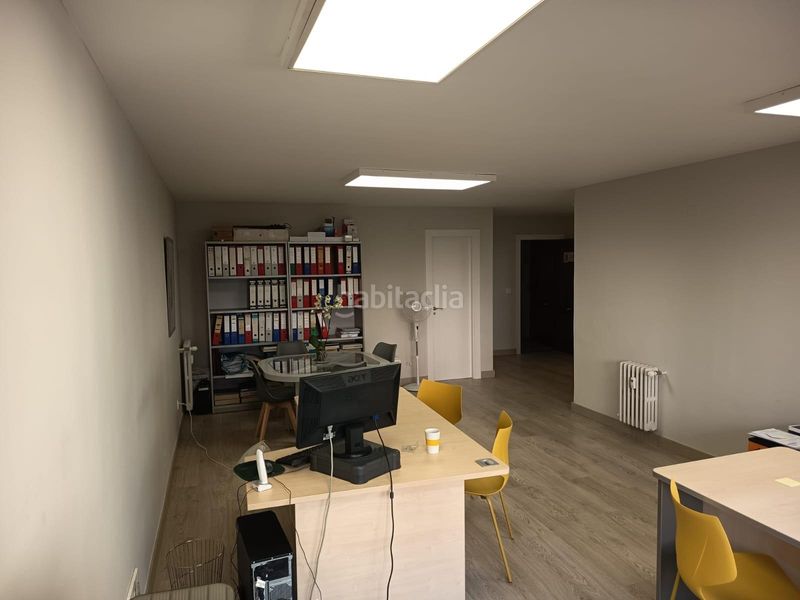 Foto c0b904ef-dde2-4fa4-a509-cf52373c68b8. Büro mit heizung in Centro Palencia