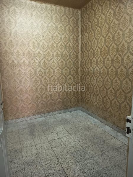 Foto ad135925-9391-4df7-a2b3-65599ebf195b. Local comercial a Centro Palencia
