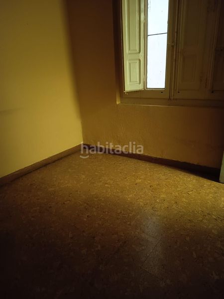 Foto bd7f1cd9-f52c-4ad8-833d-7befc8e77a7c. Local comercial a Centro Palencia