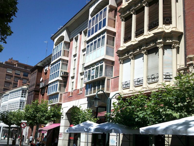 Foto 9f01d21b-ca11-472c-bd52-e22f857d212a. Büro in Centro Palencia