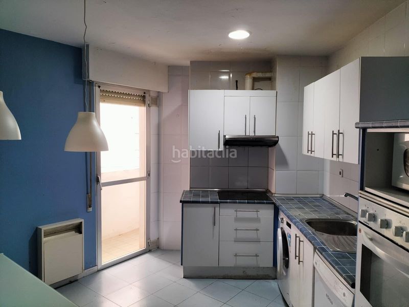 Foto ad2c3207-adbf-42bd-bd84-756ccb8267e5. Pis amb calefacció aparcament a Centro Palencia