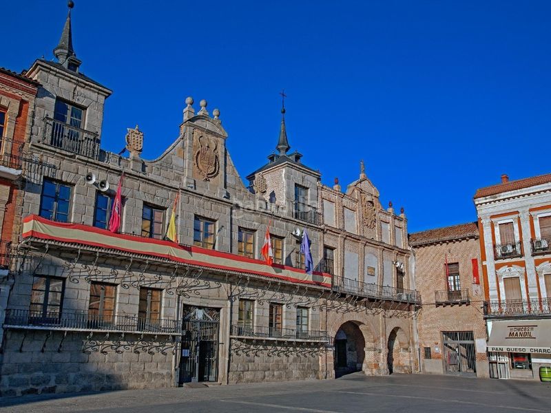 Foto a2ea4c00-8709-4818-9726-212f067ca16f. Finca rústica a Medina del Campo