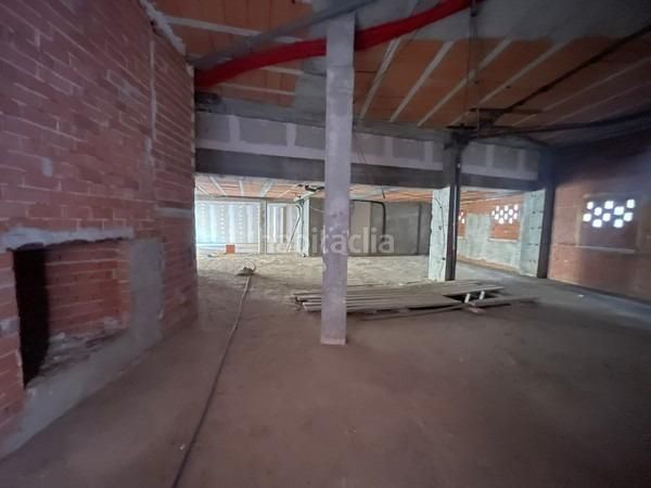 Foto 8ea66d45-f9f4-4d02-abf4-3699e1a44cf0. Local comercial a Peñafiel