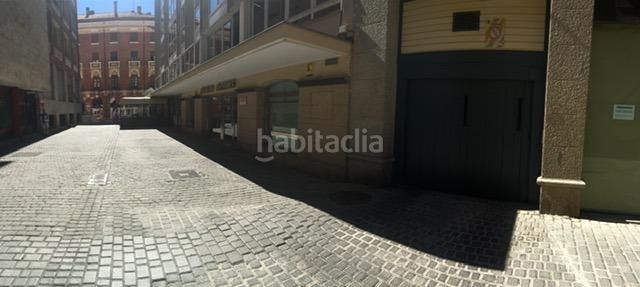 Foto b3a49f1e-979e-40bc-88ec-f5fcf1ad4156. Aparcament cotxe a Centro Palencia