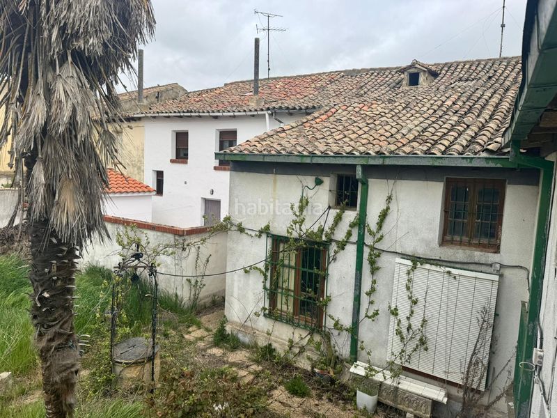 Foto c5971f99-92d0-4eae-8318-59727ce50013. Casa amb aparcament a Frómista