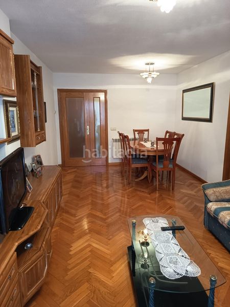 Foto 9431839a-b316-4409-a374-90f8b5378613. Pis amb calefacció aparcament a San Antonio Palencia