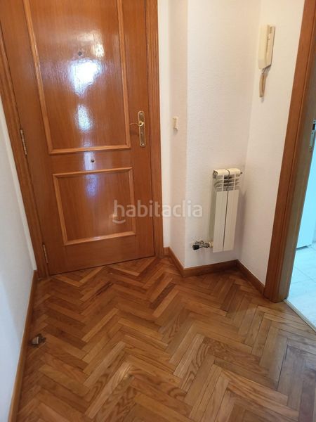 Foto f0a5cd08-5e6e-45c6-bcff-0dc297351572. Pis amb calefacció aparcament a San Antonio Palencia