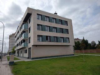 Pis a Campo de la Juventud