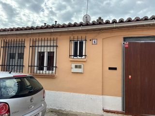 Casa in Tordesillas. Moncasa vende casa baja en tordesillas