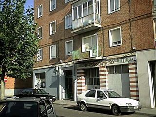 Pis a El Carmen - Casas del Hogar. Moncasa vende vivienda amueblada