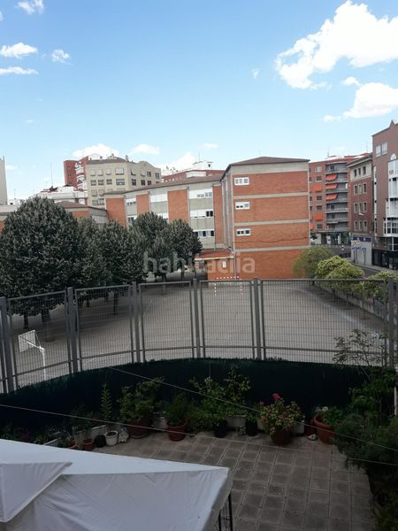 Foto 39b45078-8e56-49bf-b7d7-4c2078b45c11. Miete etagenwohnung mit heizung parking in Campo de la Juventud Palencia