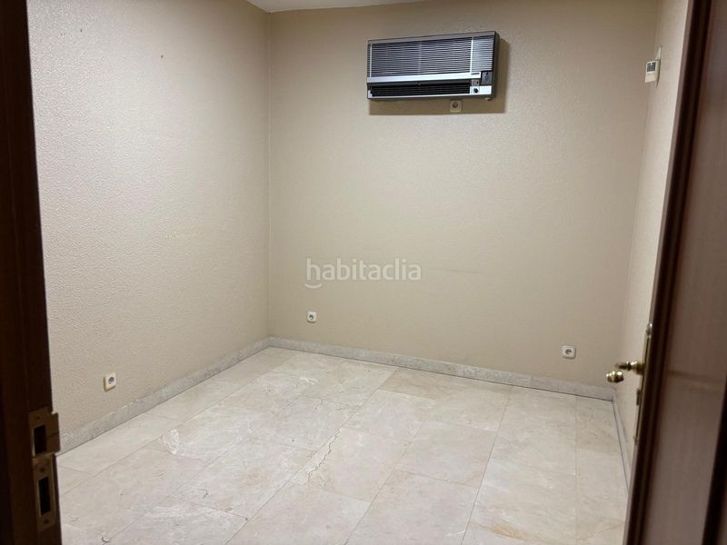Foto b98fad94-1430-4ba1-b6ad-4e930a744e64. Oficina moncasa vende oficina en la marquesina en Valladolid