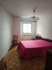 Appartement à Centro. Moncasa vende piso en zona centro