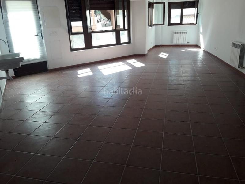 Foto 3421ba59-ac84-4459-957f-6d2cb84467e2. Alquiler oficina se alquila oficinalocal en Simancas