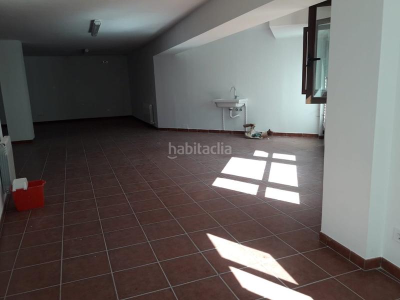 Foto 8ea2b50c-0c0f-4c8c-87ed-ac8dcd006ae5. Alquiler oficina se alquila oficinalocal en Simancas