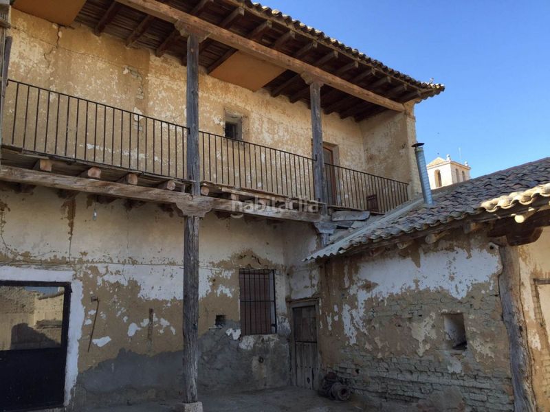 Foto e379c8b6-12f9-47c6-b634-0b24e3bc19e8. Masia amb calefacció a Bercero
