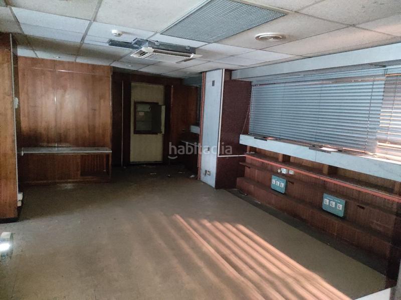 Foto ceada25e-70c0-4604-af4f-393de17572cd. Local comercial en Centro Valladolid