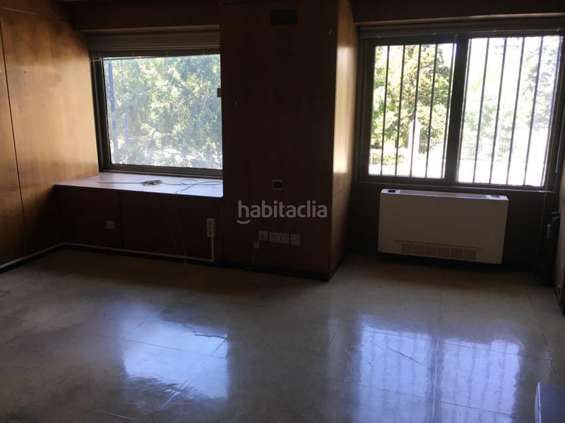 Foto 41141082-0c5b-43b0-80c0-2f3e1f156aa0. Local commercial dans Centro Valladolid