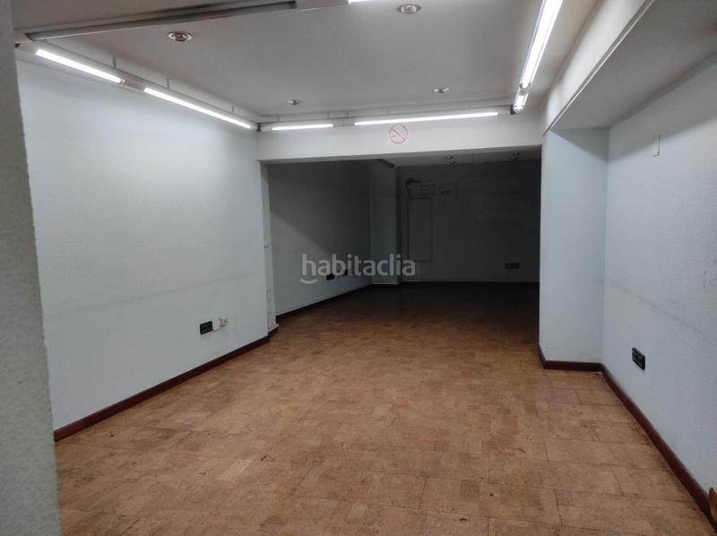 Foto c476e5a5-6a58-4cfc-af62-09c4afc1ef24. Locale commerciale in Centro Valladolid