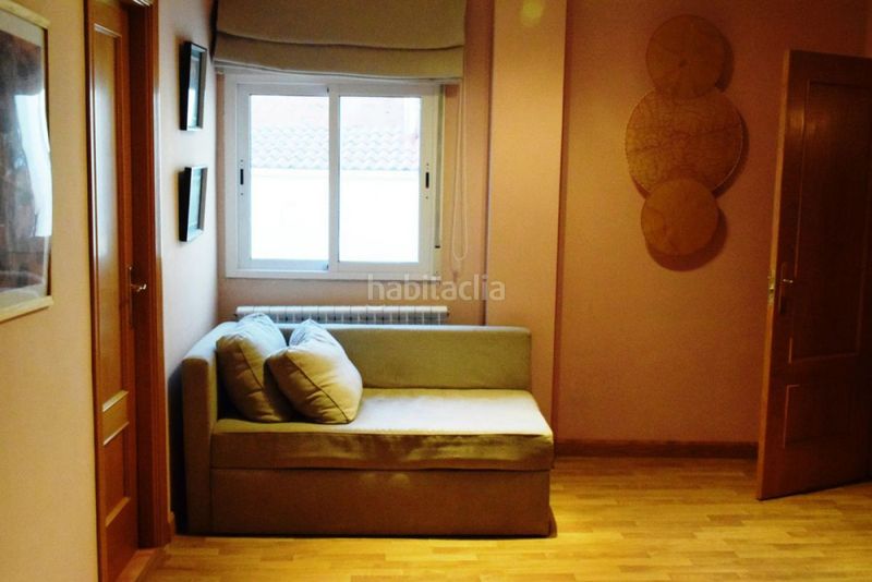 Foto d585f567-05e8-45e2-ac3e-a3fe5524272c. Casa en Becerril de Campos