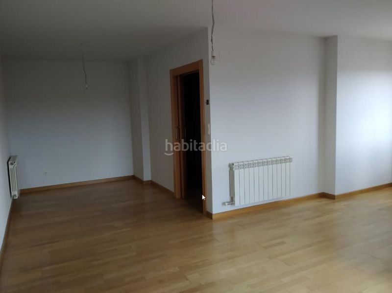 Foto 0877949d-ae86-40de-adac-7a1868c7457c. Piso en Becerril de Campos