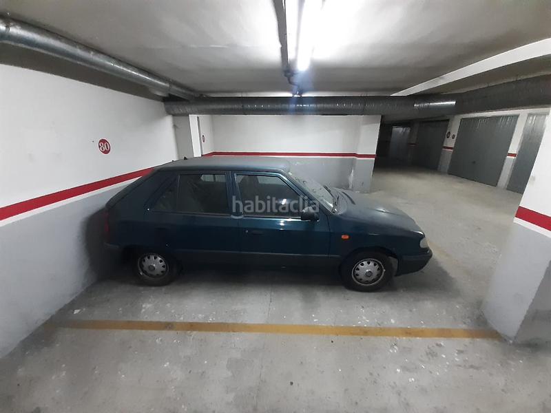 Foto f9a7f1d6-8fc7-48f7-8b8d-1988aa05b27e. Car parking in Barrios Bajos - La Horta Zamora