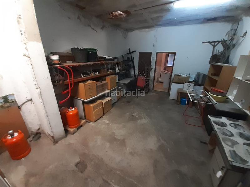 Foto 1984646e-ecdf-4101-a5a7-c695461f79ba. Pis amb xemeneia a Pinilla Zamora