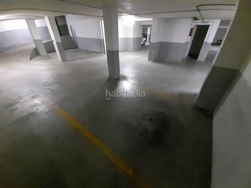 Foto 3b96dc7a-2813-4a28-8638-e25d21d8dae9. Autoparkplatz in Los Bloques Zamora