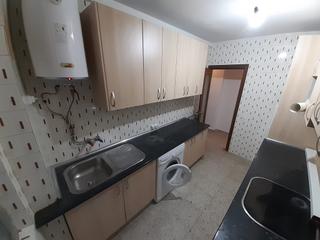 Piso en Casco Antiguo. 4 habitaciones 2 baños, calefaccion