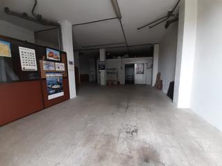 Local commercial à Pinilla. Loca de pinilla de 125m2