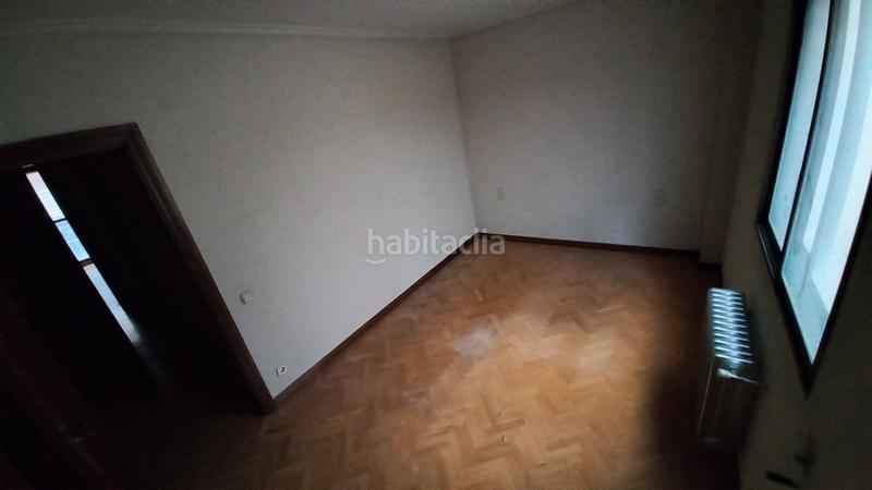Foto 2b5af9df-bed4-4a5c-9caf-851e69d4341d. Flat in calle pablo morillo 27 in Las Viñas Zamora