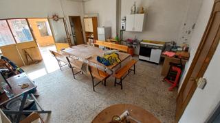 Local Comercial en Moraleja del Vino. Local- merenderdo con patio