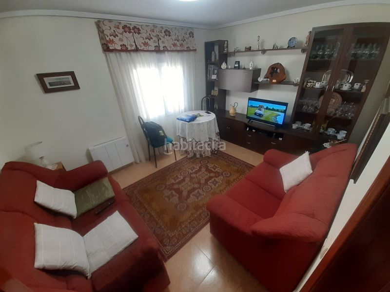 Foto cb0e8d99-6149-45ef-87b8-7971c553eb60. Pis a Pinilla Zamora