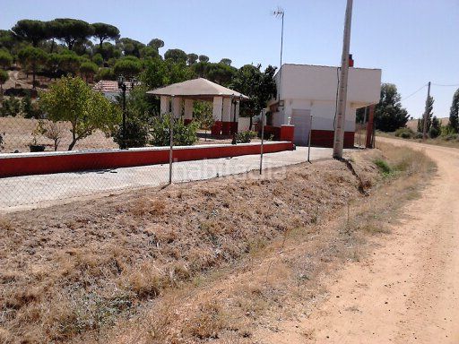 Foto 1cfe04ab-58c4-4511-8943-b627136b38f7. Finca rústica a Hiniesta (La)