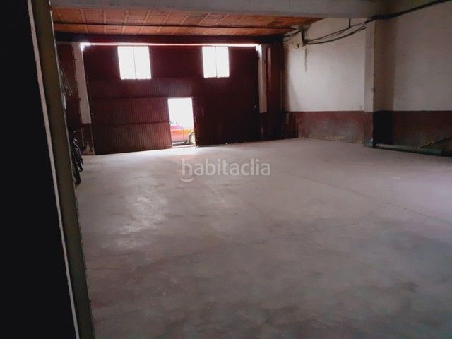 Foto d0ce41c1-31f8-4319-9e20-fc6b4a9235b3. Local comercial a Pinilla Zamora