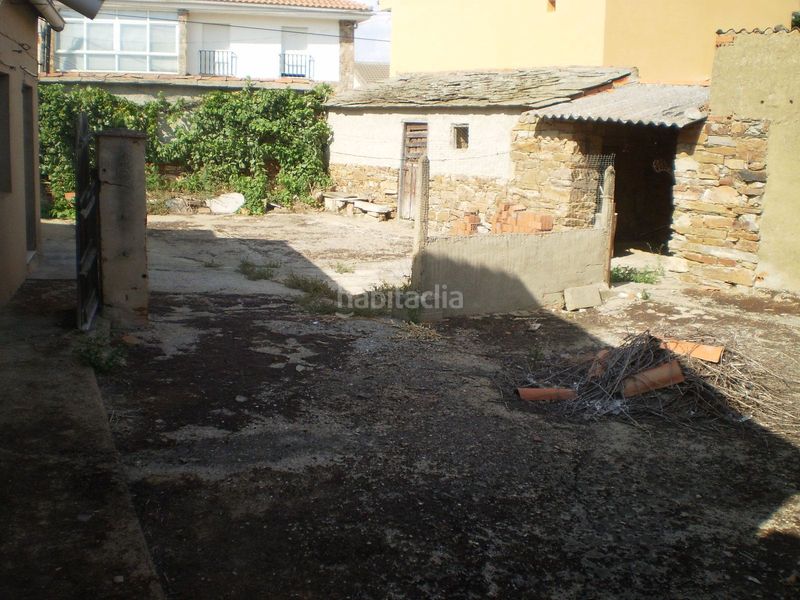 Foto 057b6aa9-1958-430c-a912-f18c64cf3405. Casa a Perilla de Castro