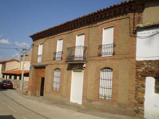Casa a Perilla de Castro
