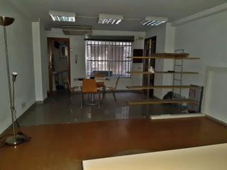 Affitto Locale commerciale in Casco Antiguo