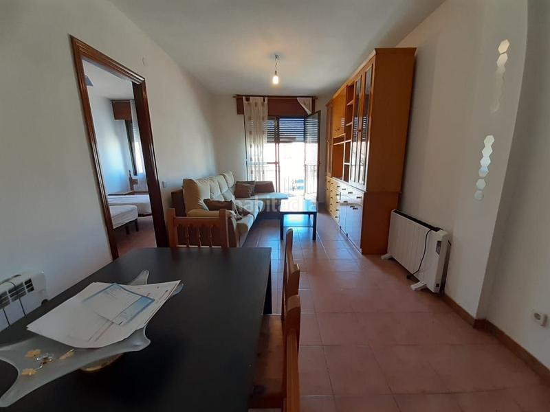 Foto 090b3271-298c-4761-83ed-fefc0fd6dbc5. Pis a Coreses